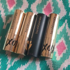 Bare Minerals lipstick comes with bag